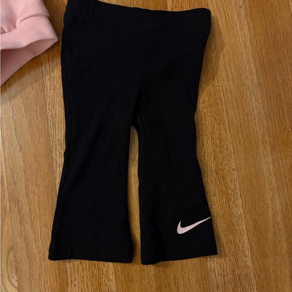Nike Pink Crewneck and Black Leggings Set - Picture 3 of 3